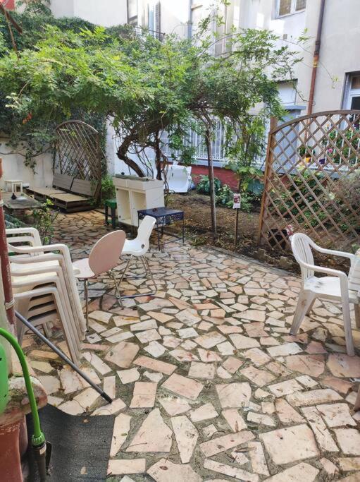 サン・トゥアンGaribaldi Mini-Maison Jardinアパートメント エクステリア 写真